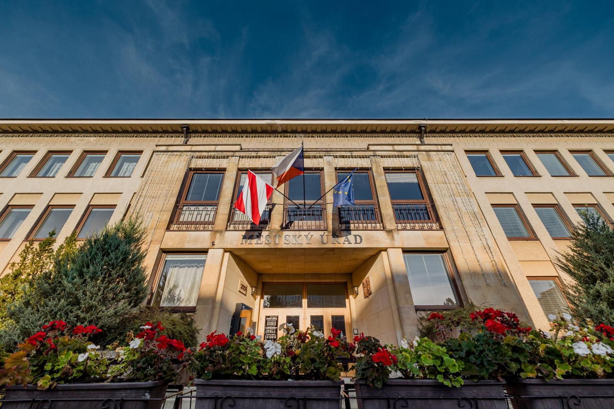 Hotel Dobruska Exterior photo